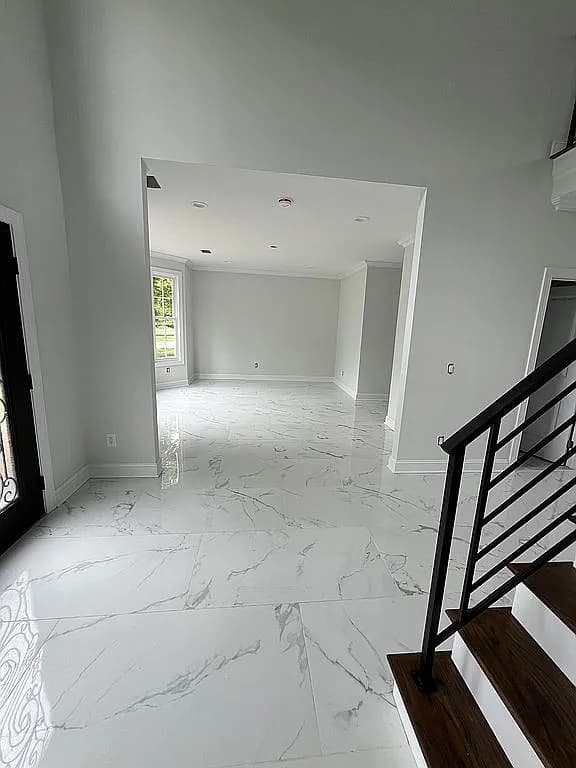 The Regent — photo 4